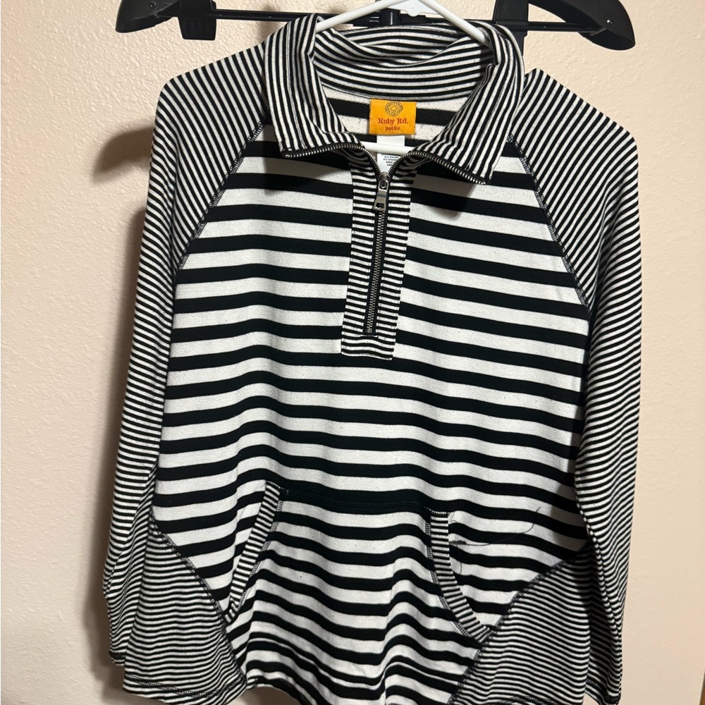 Ruby Rd. Black and White Striped‎ Top